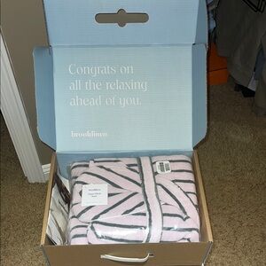 Brooklinen Super Plus Robe in Pale Lilac